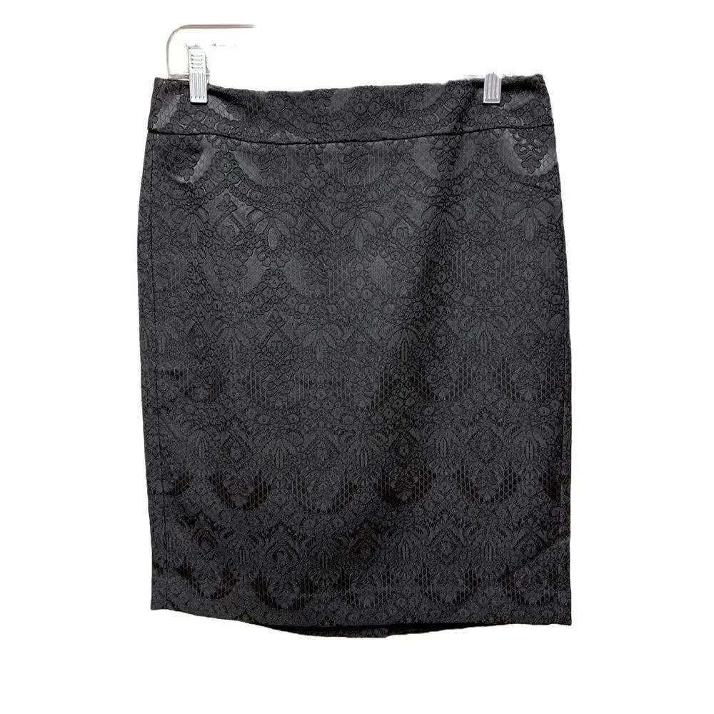 🌟70% OFF🌟 Ann Taylor🌟Black Lace Skirt